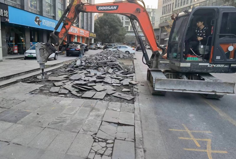 石材路面拆除