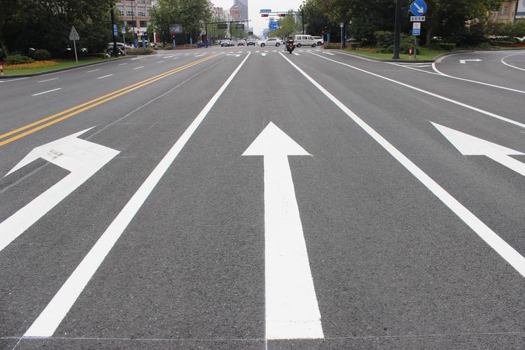 高速道路划线