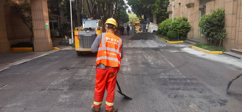 沥青路面翻修