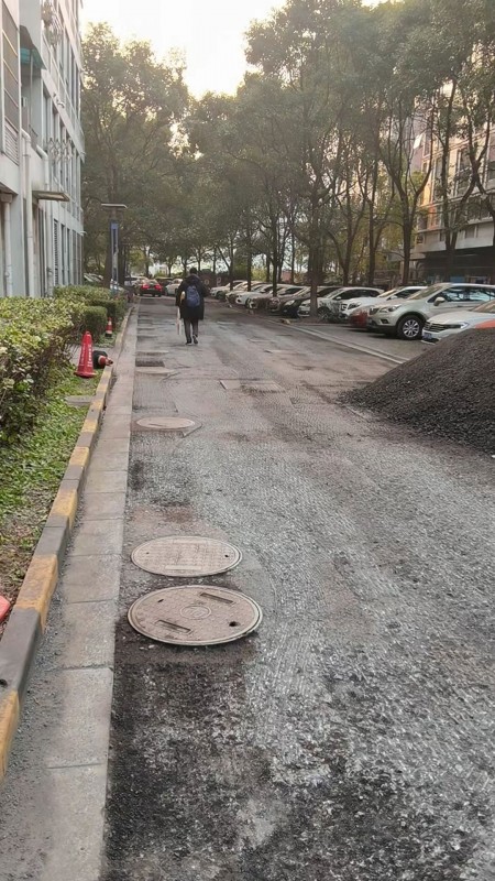 旧路面铣刨