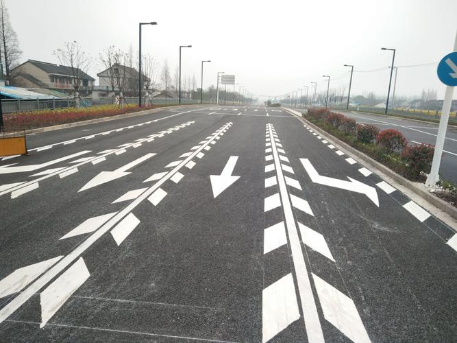 高速道路划线